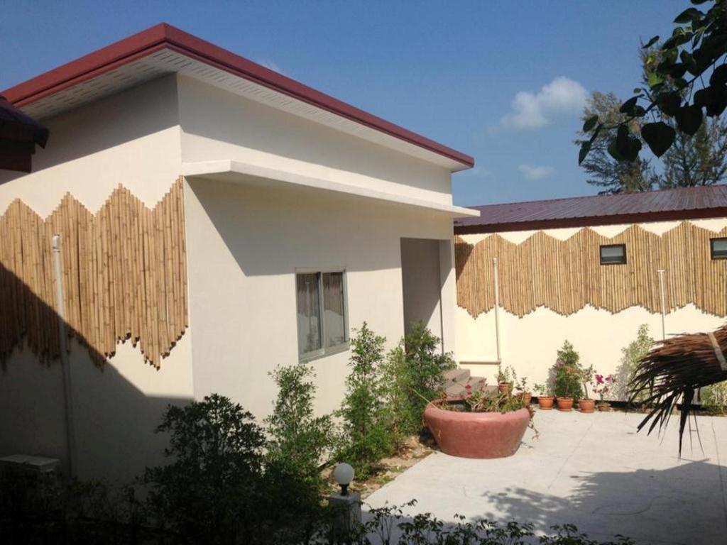 Bamboo Resort Khanom Luaran gambar