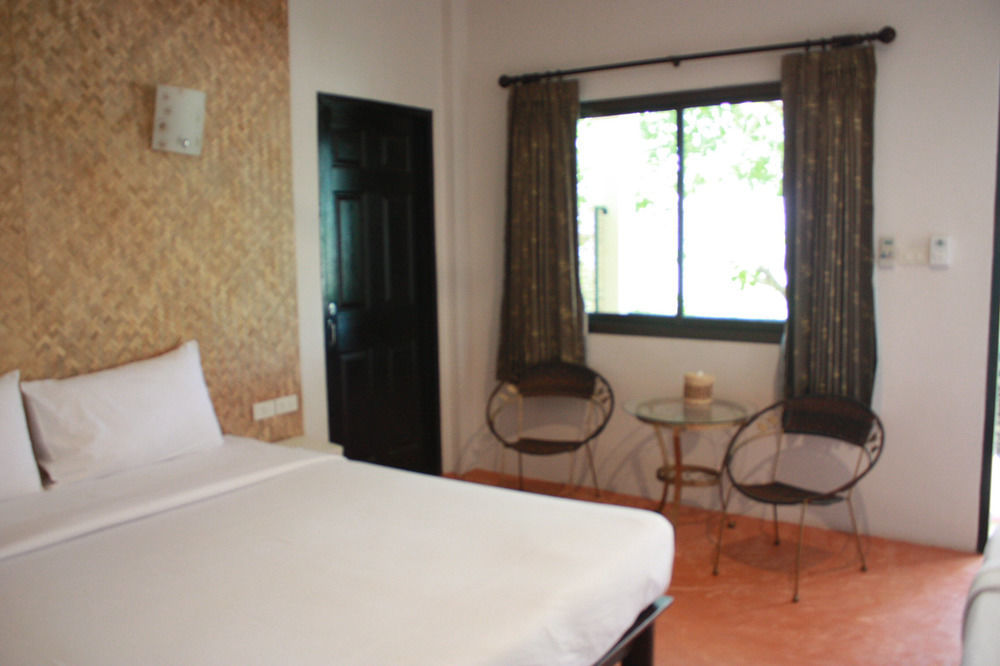 Bamboo Resort Khanom Luaran gambar
