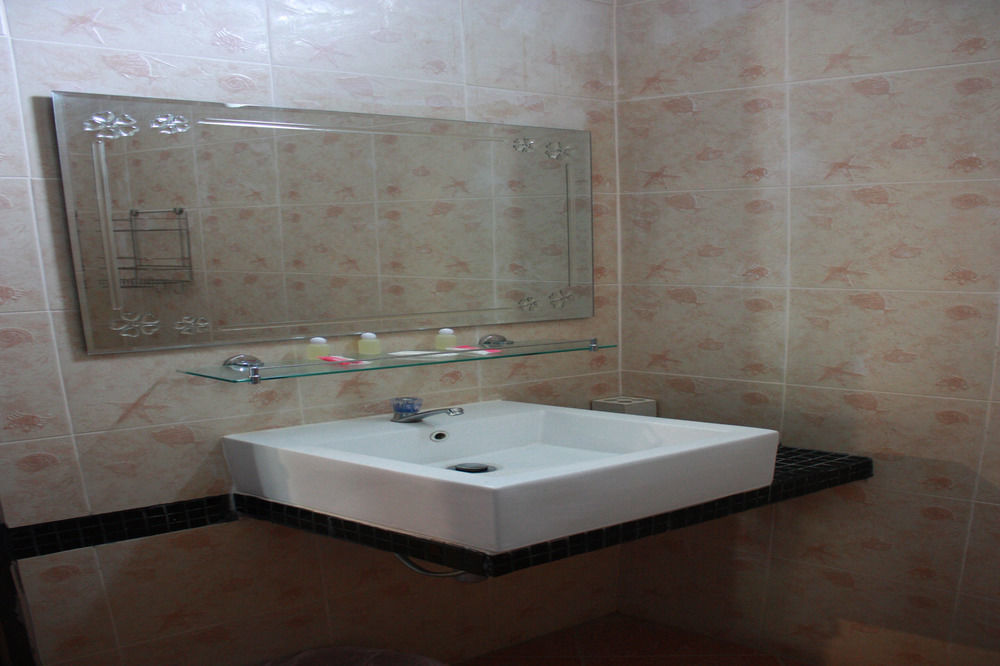 Bamboo Resort Khanom Luaran gambar